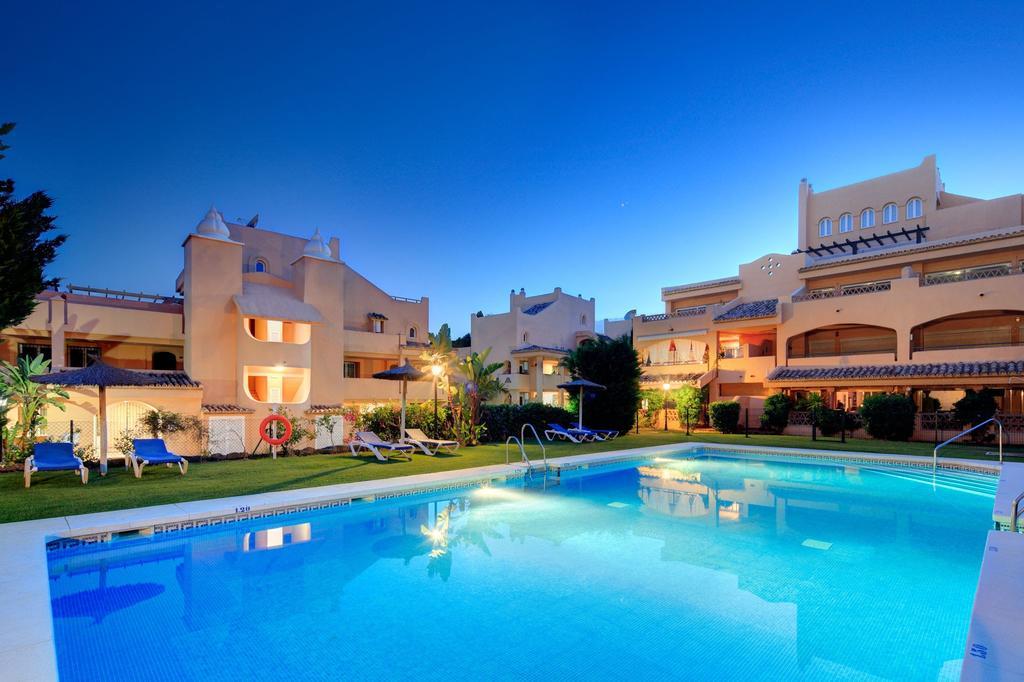 Ref 12 Luxury Aparment With Views Daire Marbella Dış mekan fotoğraf